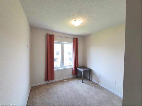 63 Holder Drive, Brantford, ON - Indoor Photo Showing Other Room