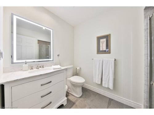 801-1477 Lakeshore Road, Burlington, ON - Indoor Photo Showing Bathroom