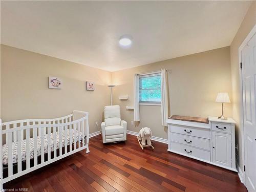 60 Third Street, Welland, ON - Indoor Photo Showing Bedroom