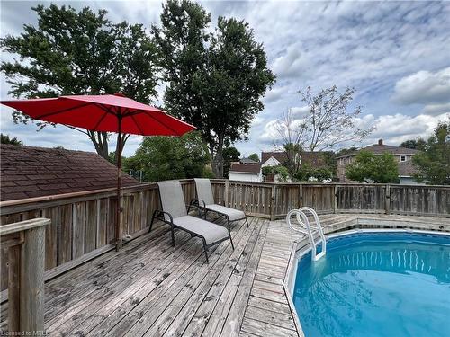 60 Third Street, Welland, ON - Outdoor With Above Ground Pool