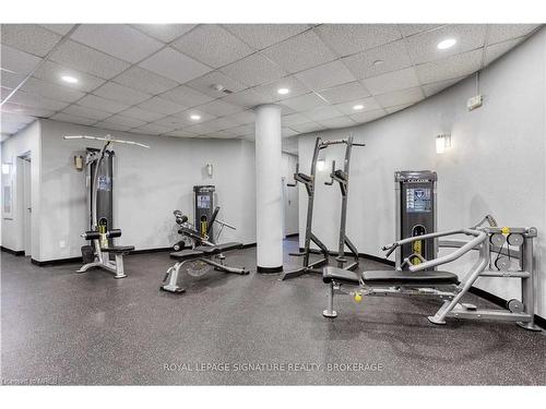 U #907-5785 Yonge Street, Toronto, ON - Indoor Photo Showing Gym Room