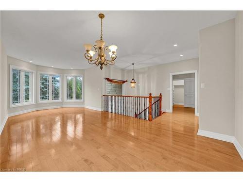 88 41St Street S, Wasaga Beach, ON - Indoor Photo Showing Other Room