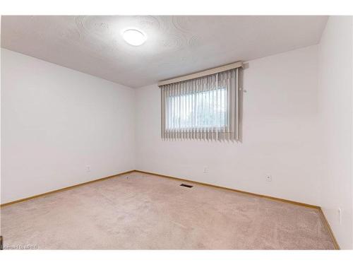 174 San Remo Drive, Hamilton, ON - Indoor Photo Showing Other Room