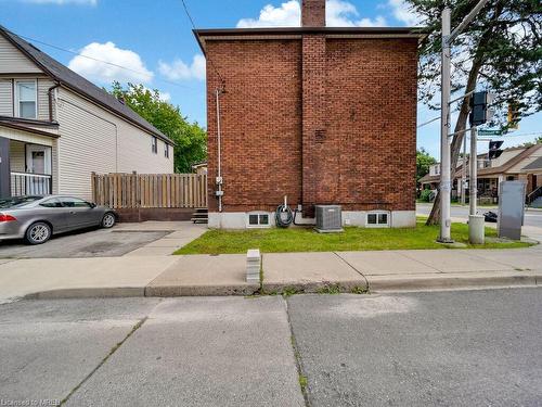 1083 Cannon Street E, Hamilton, ON - Outdoor