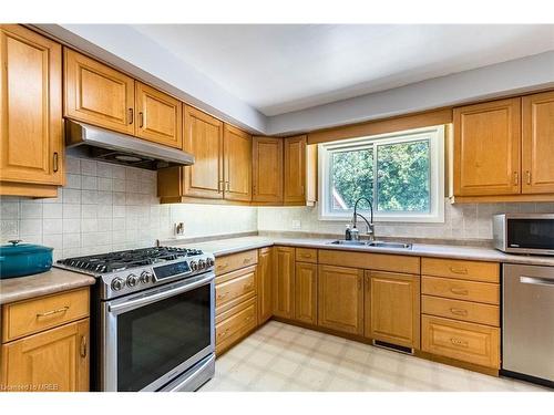 3 Colonial Court, St. Catharines, ON - Indoor Photo Showing Kitchen With Stainless Steel Kitchen With Double Sink