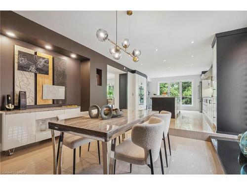 25 Janus Court, Toronto, ON - Indoor Photo Showing Dining Room