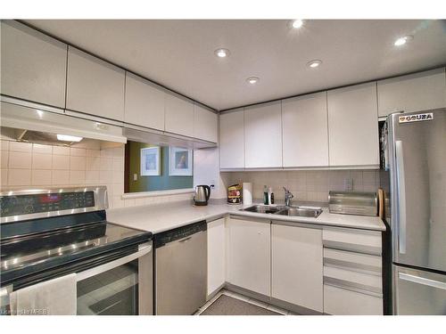 903-75 King Street E, Mississauga, ON - Indoor Photo Showing Kitchen With Stainless Steel Kitchen With Double Sink