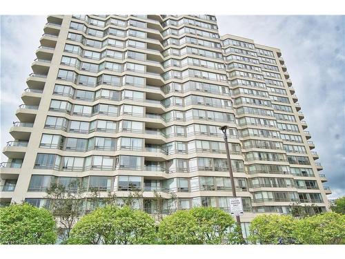 903-75 King Street E, Mississauga, ON - Outdoor With Balcony With Facade