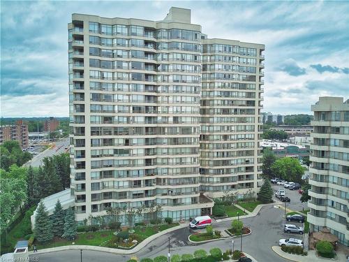 903-75 King Street E, Mississauga, ON - Outdoor With Facade