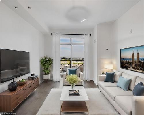 510-2486 Old Bronte Road Road, Oakville, ON - Indoor Photo Showing Living Room