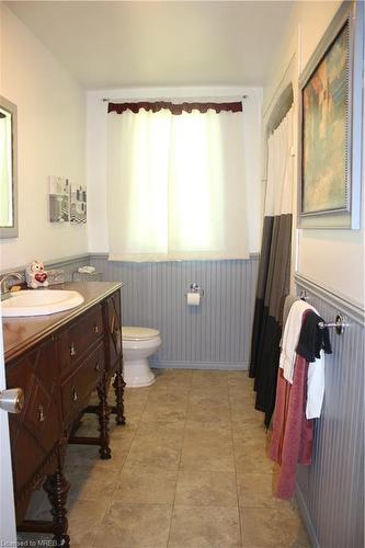 152 Glen Roberts Drive, Trout Creek, ON - Indoor Photo Showing Bathroom