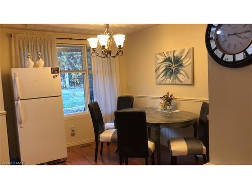 152 Glen Roberts Drive, Trout Creek, ON - Indoor Photo Showing Dining Room