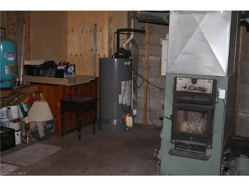 152 Glen Roberts Drive, Trout Creek, ON - Indoor Photo Showing Other Room