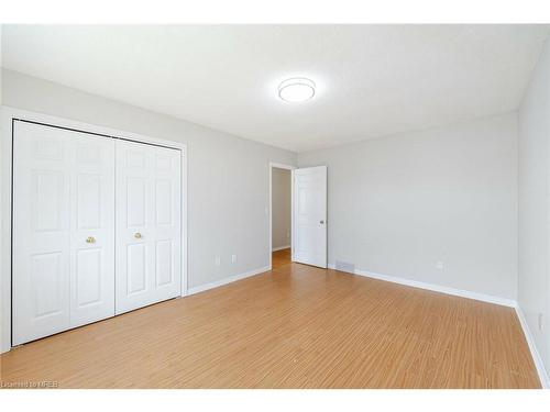 36 Poplar Crescent, Welland, ON - Indoor Photo Showing Other Room