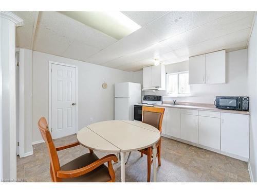 36 Poplar Crescent, Welland, ON - Indoor Photo Showing Other Room