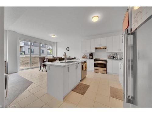 123 Povey Road Road, Fergus, ON - Indoor Photo Showing Kitchen