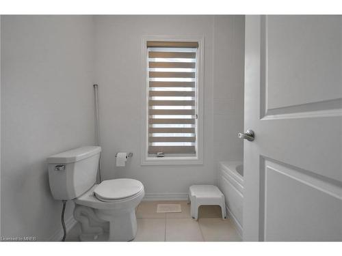 123 Povey Road Road, Fergus, ON - Indoor Photo Showing Bathroom