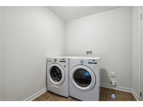 39 Tulip Crescent, Simcoe, ON - Indoor Photo Showing Laundry Room