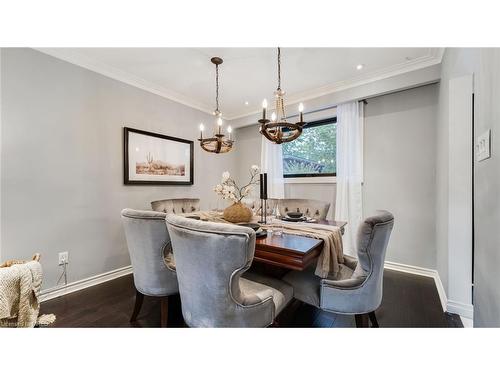 9 Delrosa Court, Toronto, ON - Indoor Photo Showing Dining Room