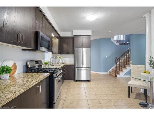 35 Freure Drive, Cambridge, ON - Indoor Photo Showing Kitchen