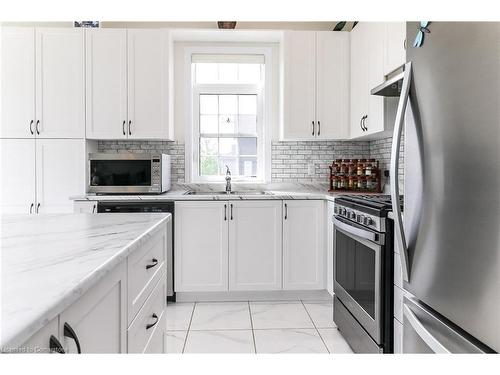 230 Roy Drive, Stayner, ON - Indoor Photo Showing Kitchen