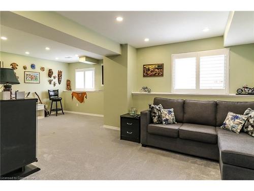 230 Roy Drive, Stayner, ON - Indoor Photo Showing Other Room