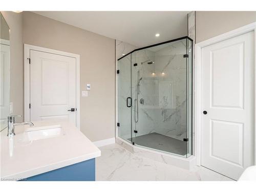 17 Quarry Road, Penetanguishene, ON - Indoor Photo Showing Bathroom