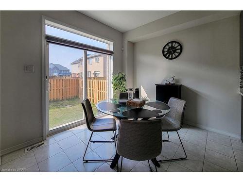 62 Cooke Avenue, Brantford, ON - Indoor Photo Showing Dining Room