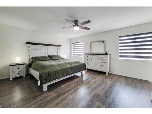 62 Cooke Avenue, Brantford, ON - Indoor Photo Showing Bedroom