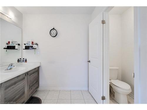 62 Cooke Avenue, Brantford, ON - Indoor Photo Showing Bathroom