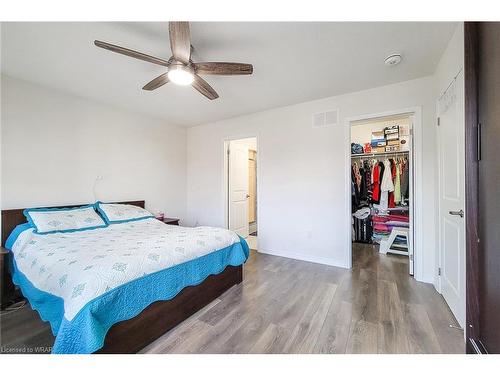 62 Cooke Avenue, Brantford, ON - Indoor Photo Showing Bedroom