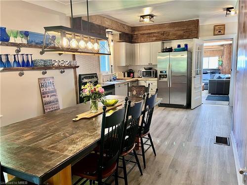 31 Blue Bay Lane, Fenelon Falls, ON - Indoor Photo Showing Dining Room