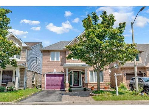 2225 Shadetree Avenue, Burlington, ON - Outdoor With Facade