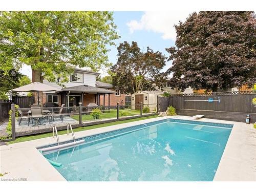 33 Hillcrest Avenue, Brantford, ON - Outdoor With In Ground Pool With Deck Patio Veranda With Backyard