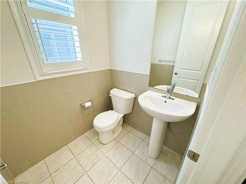 8659 Chickory Trail, Niagara Falls, ON - Indoor Photo Showing Bathroom