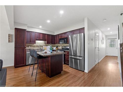 66-355 Fisher Mills Road, Cambridge, ON - Indoor Photo Showing Kitchen