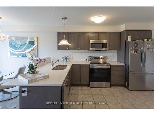 3 Cooke Avenue, Brantford, ON - Indoor Photo Showing Kitchen With Double Sink With Upgraded Kitchen