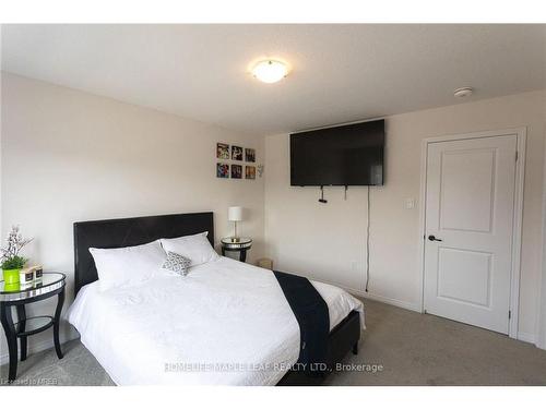 3 Cooke Avenue, Brantford, ON - Indoor Photo Showing Bedroom