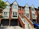 318-895 Maple Avenue, Burlington, ON  - Outdoor With Facade 