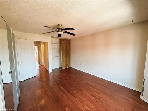 318-895 Maple Avenue, Burlington, ON - Indoor Photo Showing Other Room