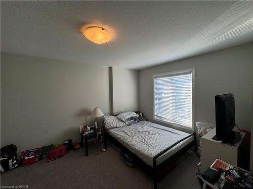 64-7768 Ascot Circle Circle, Niagara Falls, ON - Indoor Photo Showing Bedroom