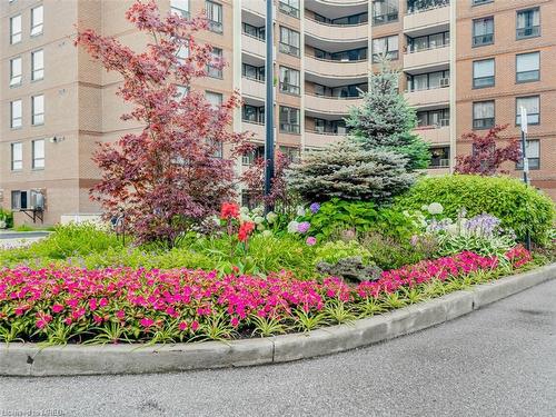 1403-61 Richview Road, Toronto, ON - Outdoor With Balcony