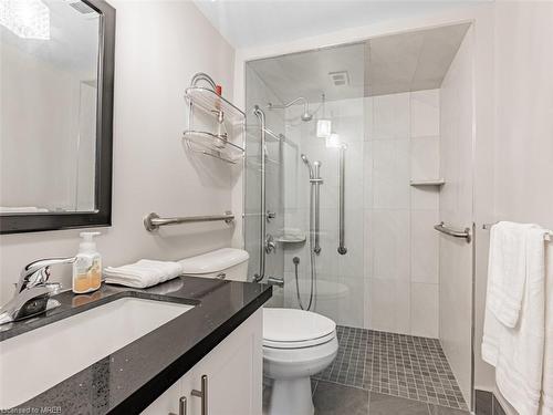 1403-61 Richview Road, Toronto, ON - Indoor Photo Showing Bathroom