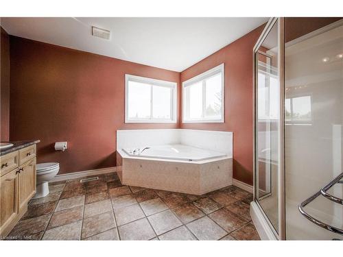 603 Salzburg Drive, Waterloo, ON - Indoor Photo Showing Bathroom