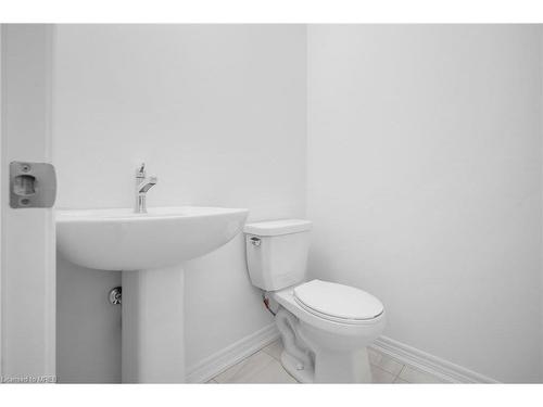 51 Milady Crescent, Barrie, ON - Indoor Photo Showing Bathroom