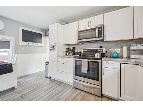 80 Haynes Avenue, St. Catharines, ON - Indoor Photo Showing Kitchen