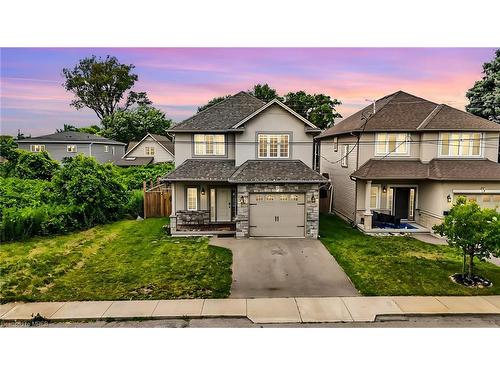 17 Lagoon Avenue, Hamilton, ON - Outdoor With Facade