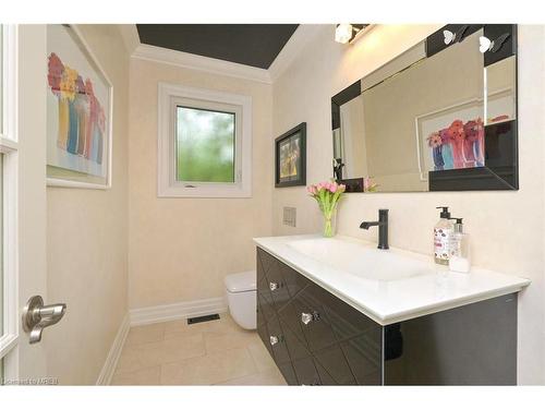 14 Penrose Court, Brampton, ON - Indoor Photo Showing Bathroom