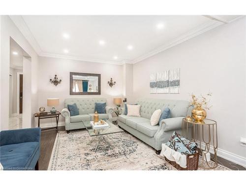 87 Fleetwood Crescent, Brampton, ON - Indoor Photo Showing Living Room