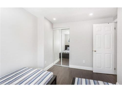 87 Fleetwood Crescent, Brampton, ON - Indoor Photo Showing Bedroom